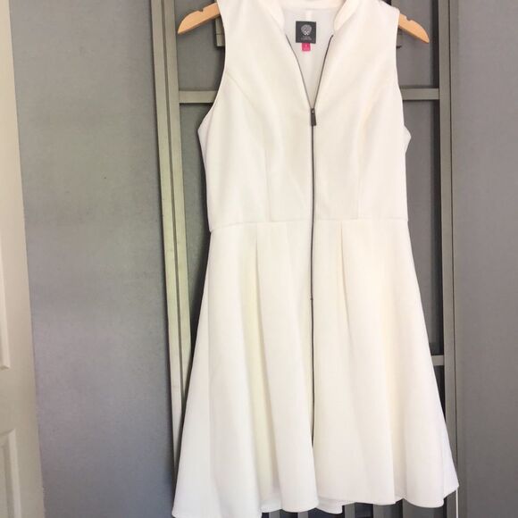 Vince Camuto ivory skater style zip dress 8 - Picture 11 of 11